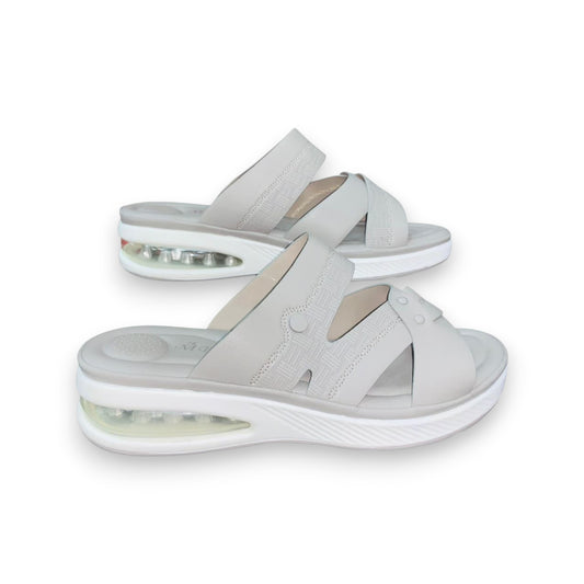 SHOE PALACE